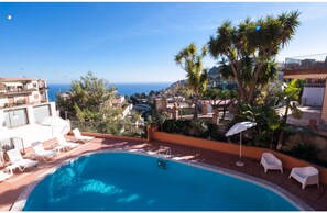 Terrace/patio - Andromaco Palace Hotel (Taormina)