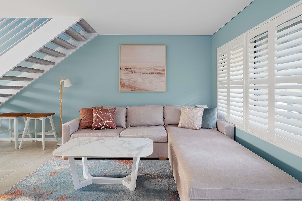 Departamento, 3 habitaciones | Ropa de cama de alta calidad, tabla de planchar con plancha y cunas