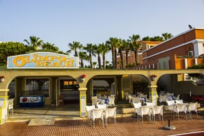 Beach bar - Playacapricho Hotel (Roquetas de Mar)