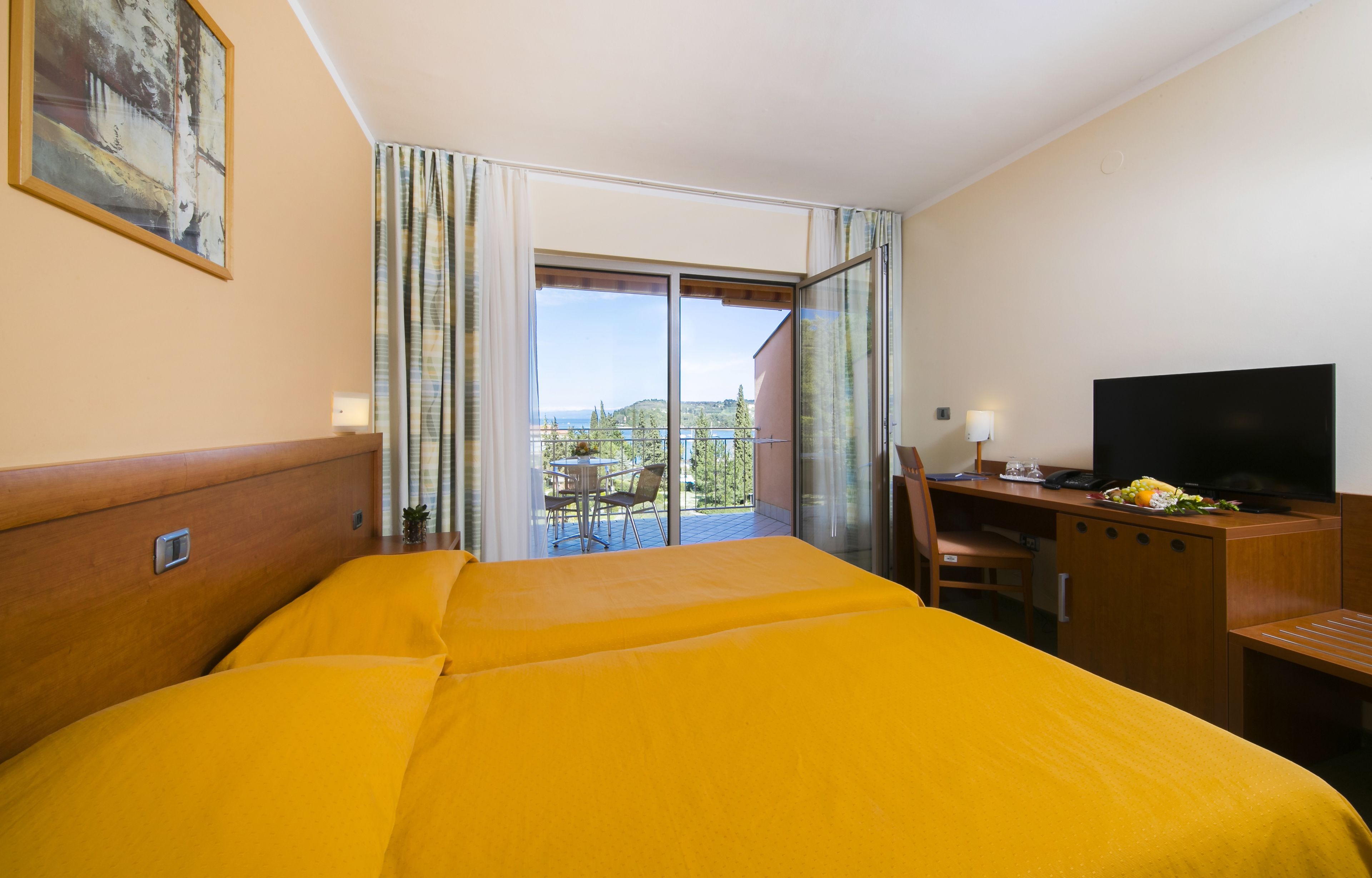 Desk, blackout curtains, free WiFi, bed sheets