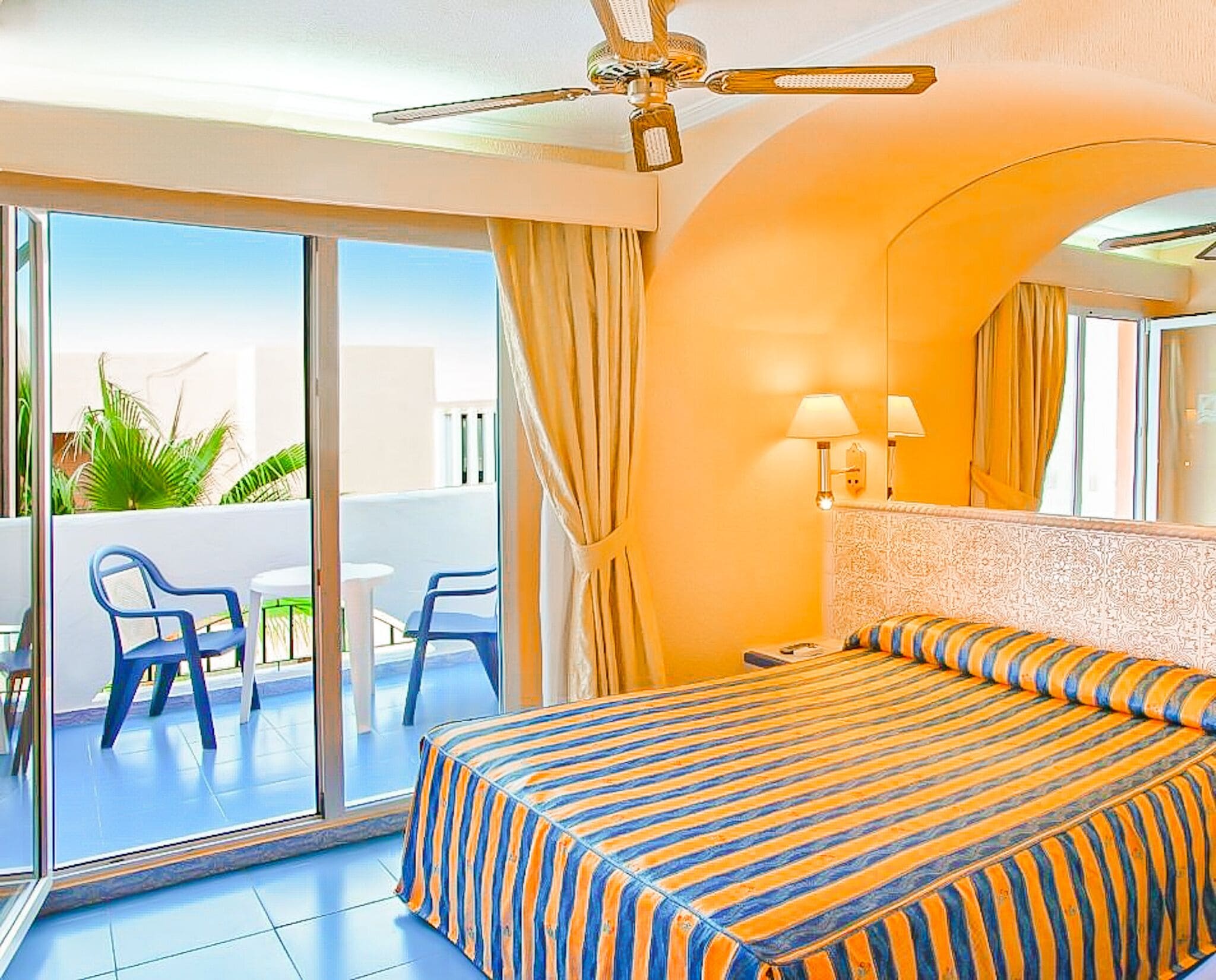 standard double room single use | in-room safe, desk, blackout curtains, free wifi