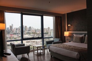 Standard Room | Minibar, in-room safe, individually decorated, blackout curtains - Byotell Istanbul (Istanbul)