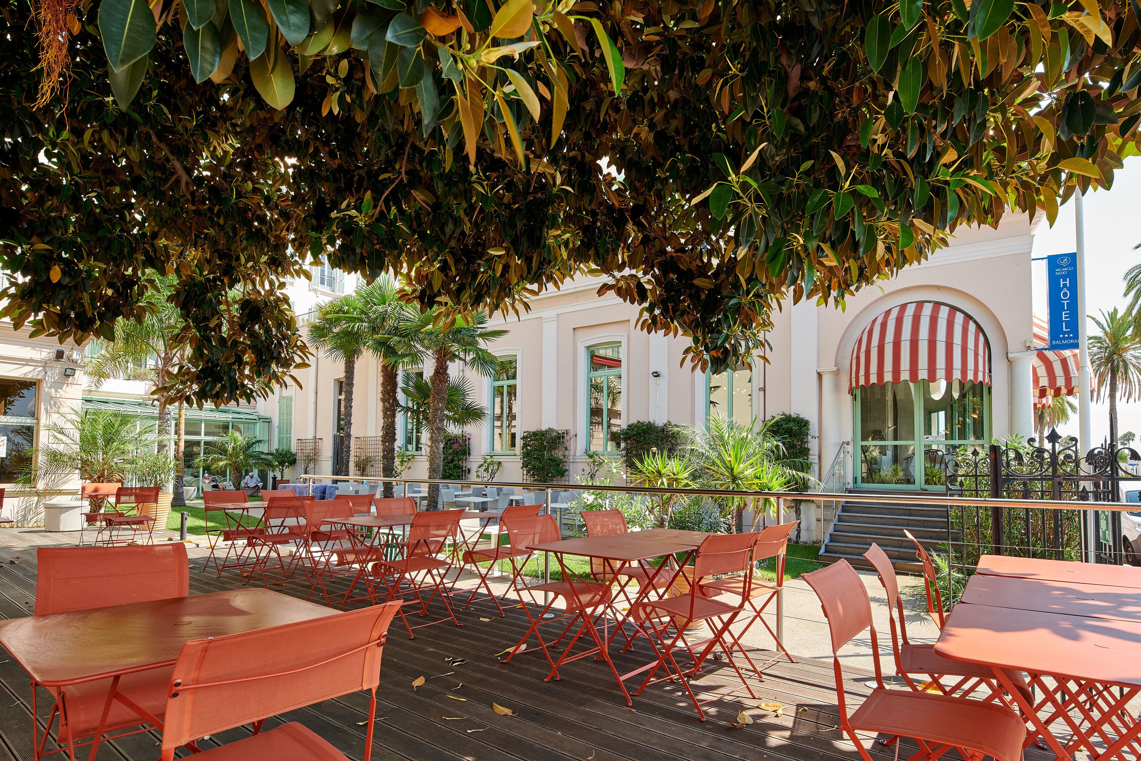 매일 뷔페 무료 아침 식사 포함