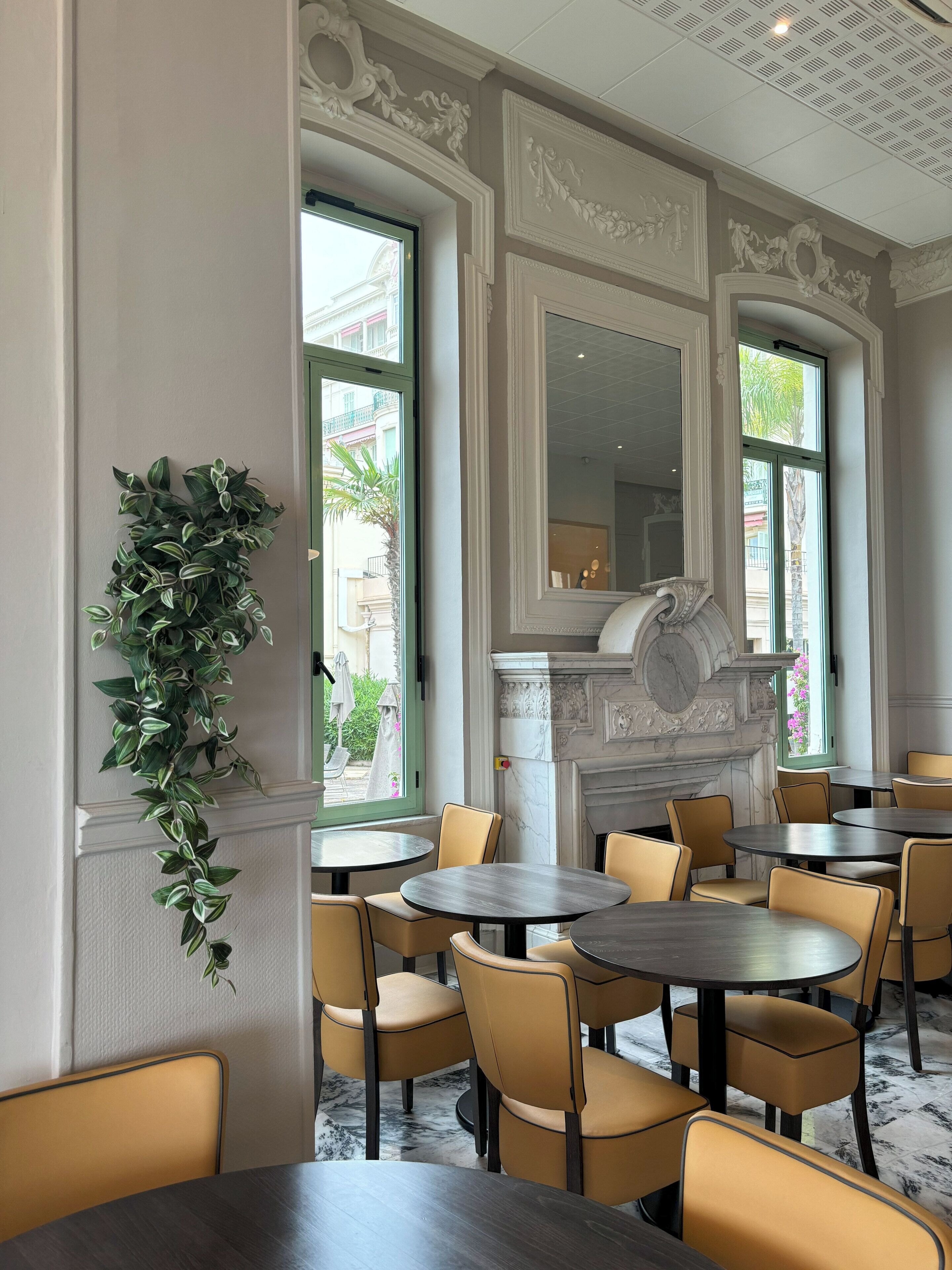 breakfast, lunch, dinner served; mediterranean cuisine, sea views