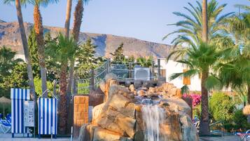 ์ค๋ด ์์์ฅ, ์ผ์ธ ์์์ฅ