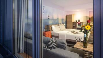 Executive Room, 1 Double Bed with Sofa bed | In-room safe, desk, blackout drapes, free cribs/infant beds