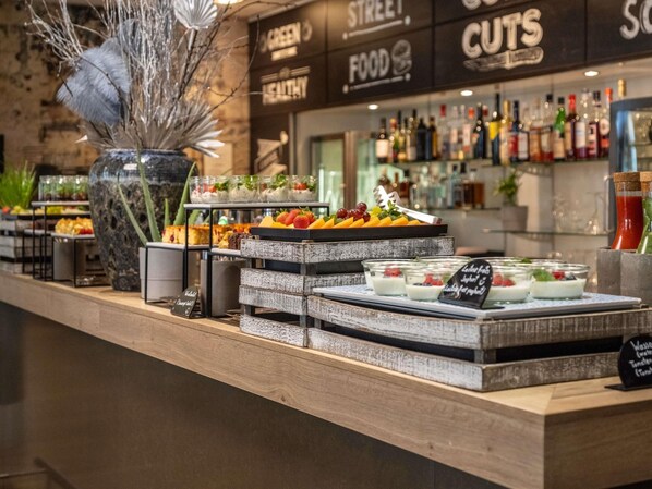 Bar (in der Unterkunft)