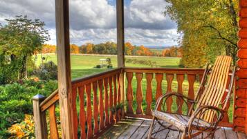 Cabin, Valley View | Terrace/patio