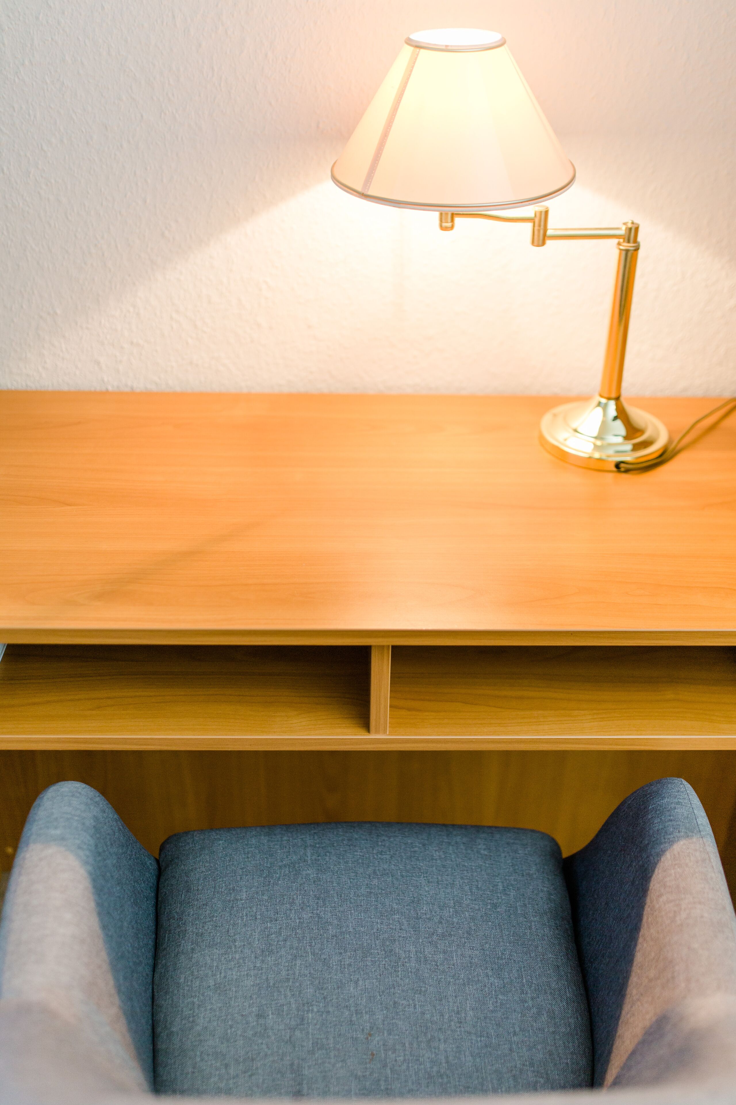 comfort double room | living area | flat-screen tv