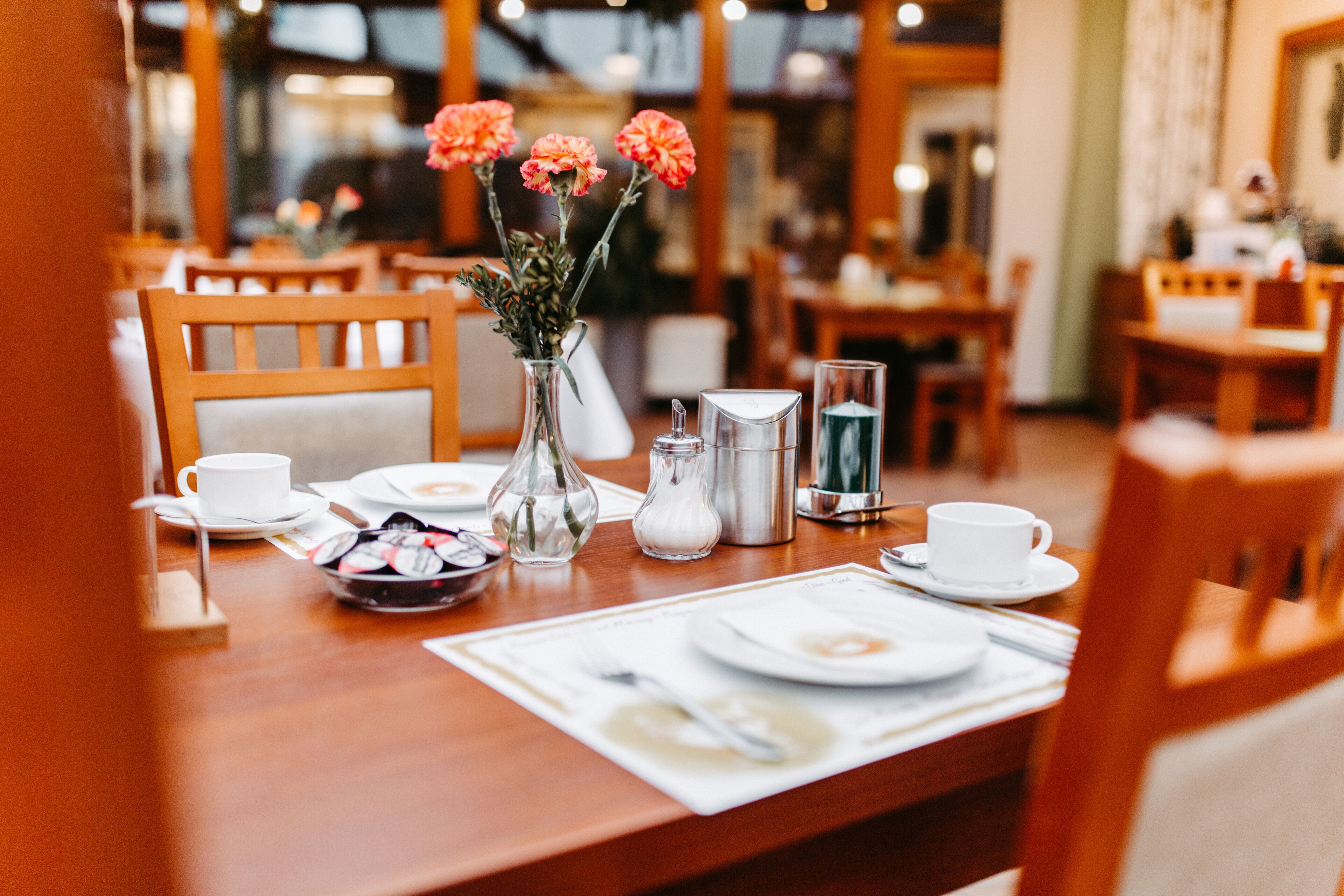 lunch and dinner served, regional cuisine