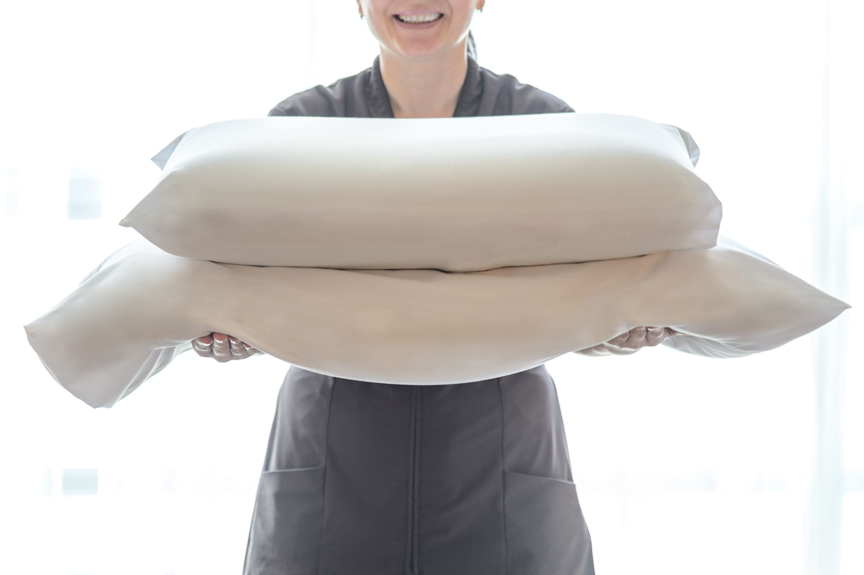 signature room, 2 queen beds, city view (rainfall shower) | laundry