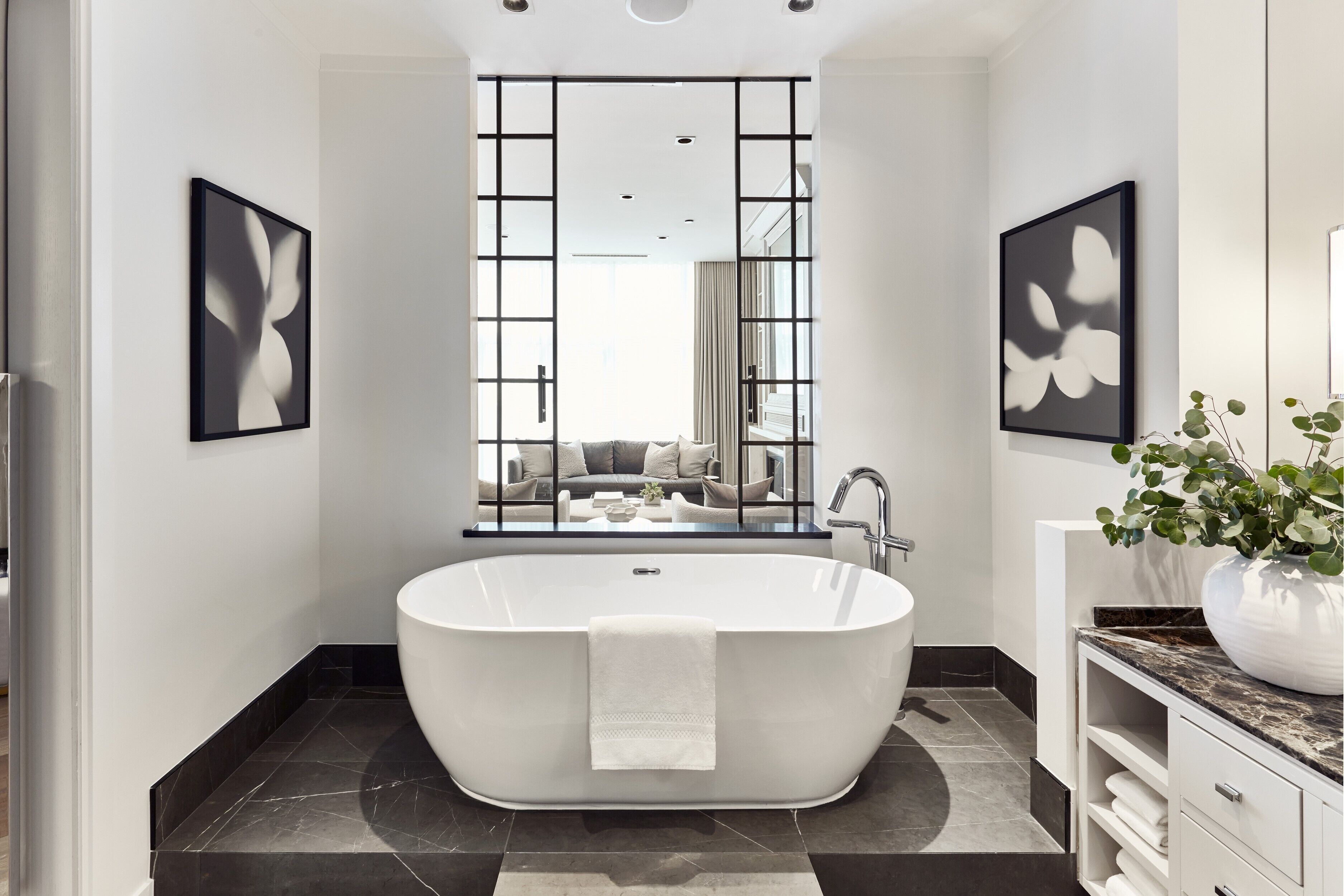 luxury penthouse, 2 bedrooms, kitchen, partial sea view (halo) | bathroom | designer toiletries, hair dryer, bathrobes, slippers