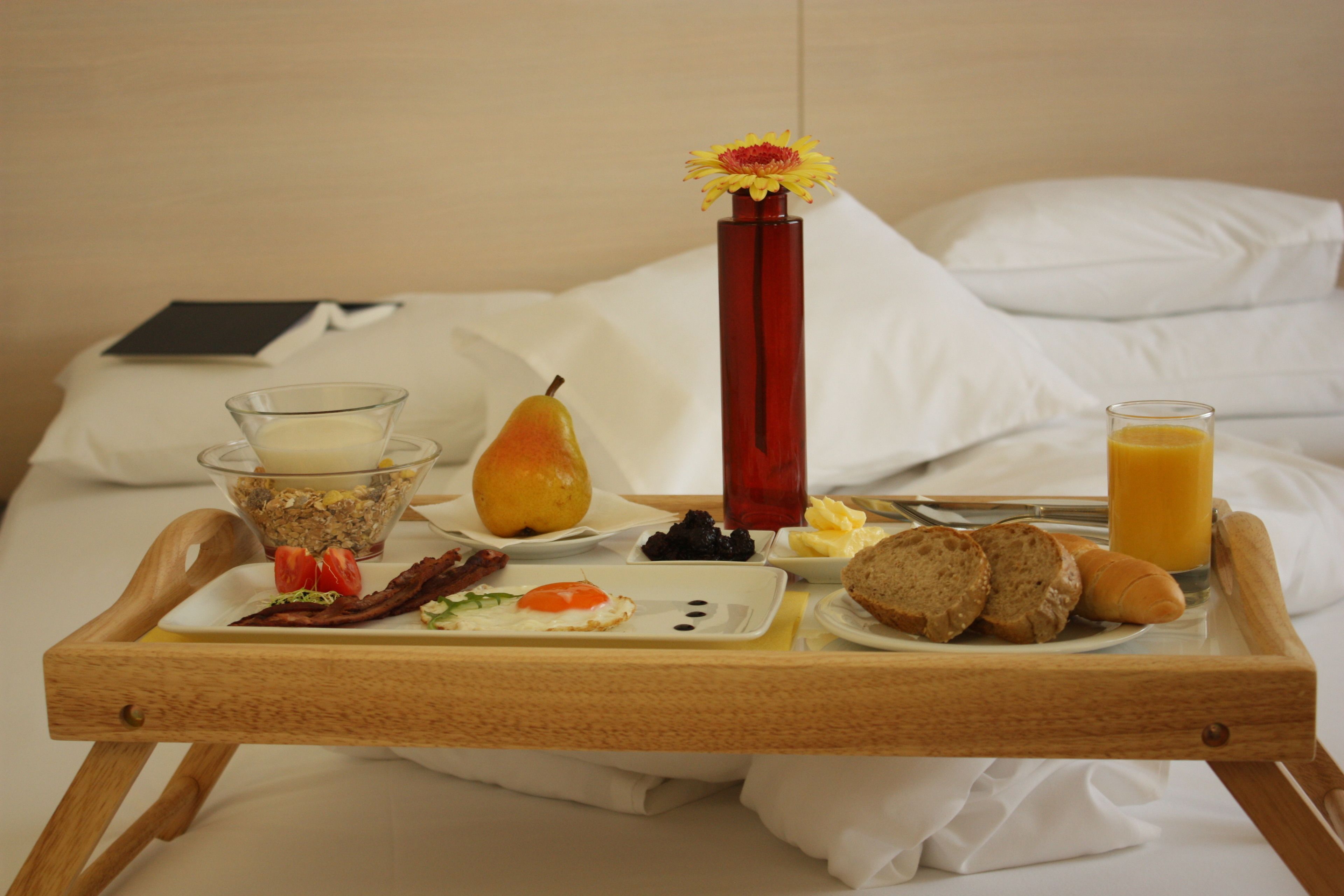 room service – dining