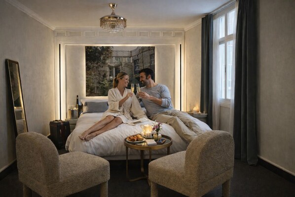 Double Room Petit | Egyptian cotton sheets, down duvets, Tempur-Pedic beds, minibar