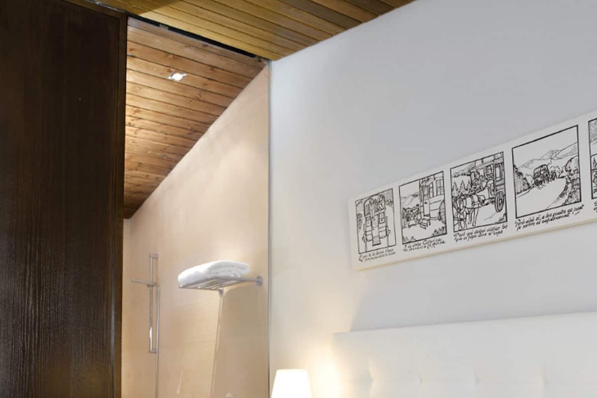 1 bedroom, premium bedding, minibar, in-room safe