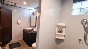 Deluxe Villa, Poolside | Bathroom | Shower, free toiletries, hair dryer, slippers - Andaman Seaside Resort (Choeng Thale)