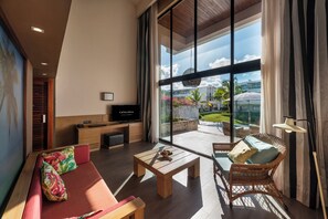Privileged Duplex Suite & Swimming Pool | Free minibar items, in-room safe, blackout drapes, iron/ironing board