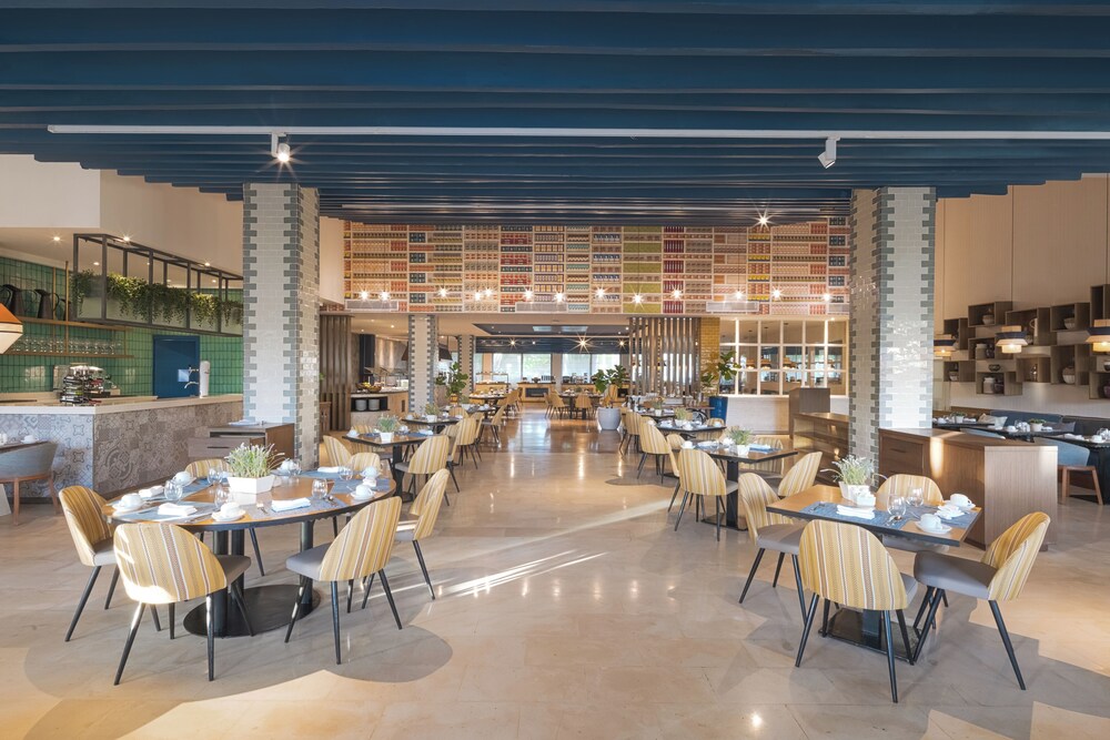 Catalonia Royal Bavaro - Adults Only 4