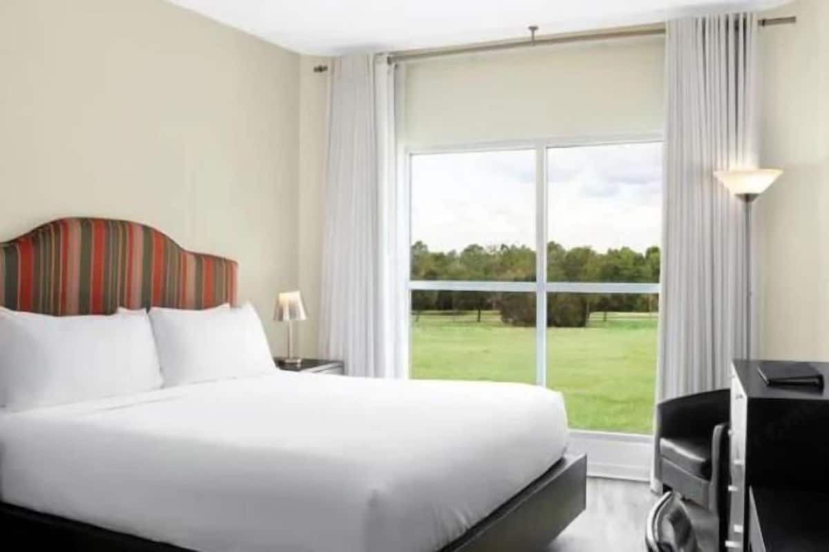 In-room safe, desk, laptop workspace, blackout curtains