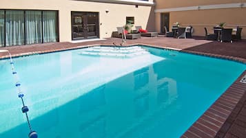 Outdoor pool, open 9 AM to 9 PM, sun loungers