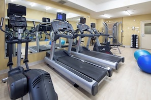 Fitness facility - Holiday Inn Express Hotel & Suites Edson by IHG (Edson)
