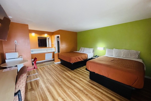 Standard Room, 2 Double Beds, Non Smoking | Iron/ironing board, WiFi (free), bed sheets