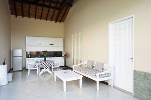 3 Bedroom Villa with Private Pool and Garden | Private kitchen | Full-sized fridge, stovetop, electric kettle, cookware/dishes/utensils - The Beverly Hills Bali a Luxury Villas & Spa (Ungasan)