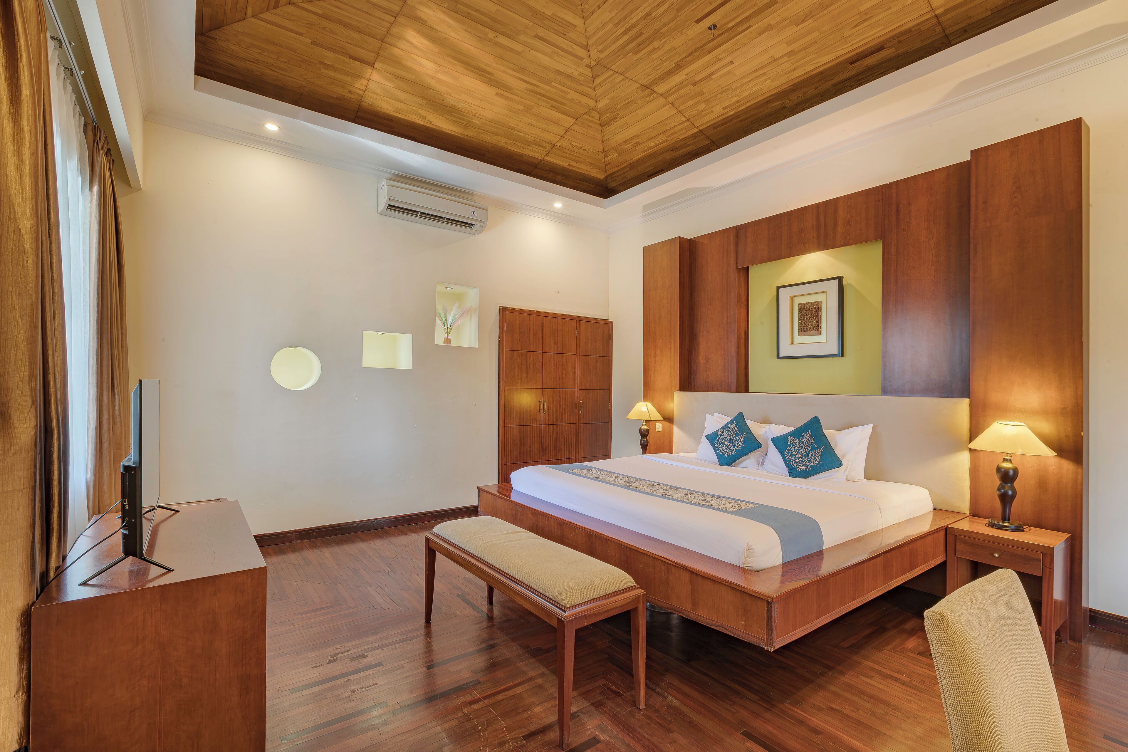 Private One Bedroom Villa With Private Pool and Garden | Exterior detail