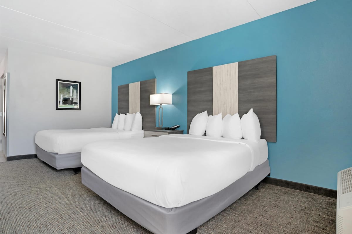 Chambre Standard, 2 grands lits, accessible aux personnes à mobilité réduite (Pet Friendly)