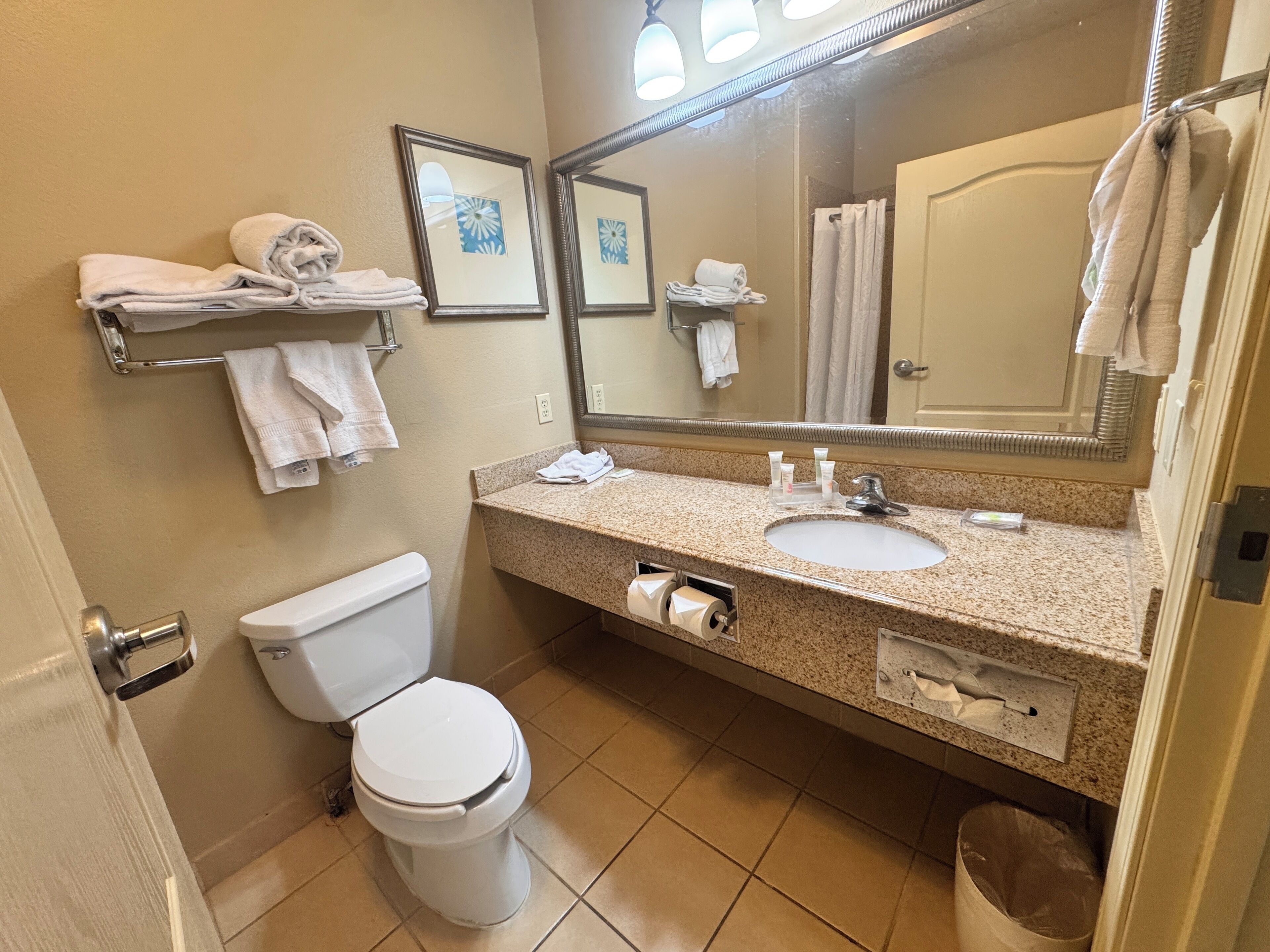 Foto - Hotel Pineville & Conference Center Alexandria I-49