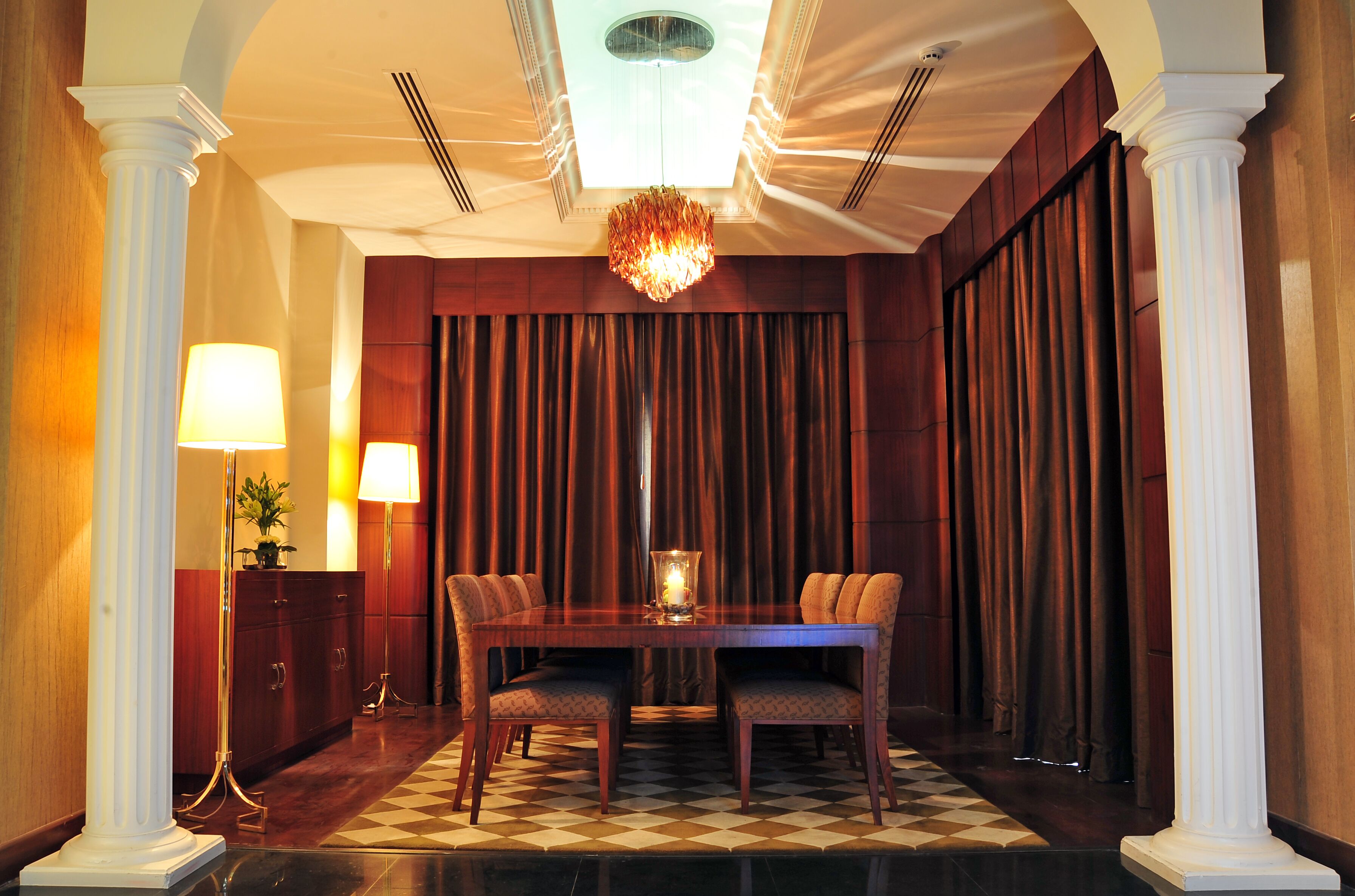 Royal Suite, 1 King Bed, Smoking | Premium bedding, minibar, in-room safe, desk