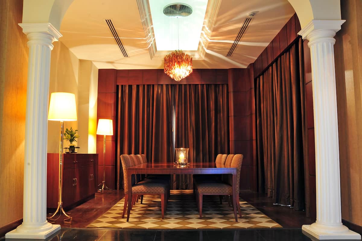 Royal Suite, 1 King Bed, Smoking | Premium bedding, minibar, in-room safe, desk