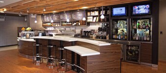 คอร์ทยาร์ดบายแมริออท ฟาแยตวิลล์