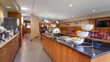 Frokostbuffé er inkludert hver dag