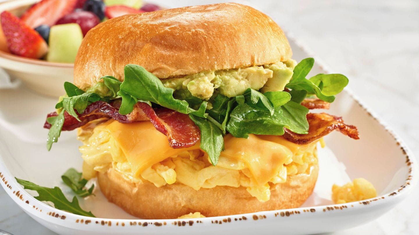 daily cooked-to-order breakfast for a fee