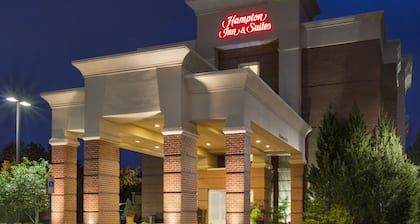 Hampton Inn & Suites Herndon-Reston