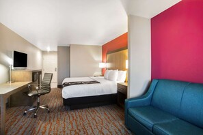 Premium bedding, pillowtop beds, desk, soundproofing - La Quinta Inn & Suites by Wyndham Fort Smith (Fort Smith)