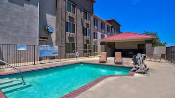 Seasonal outdoor pool