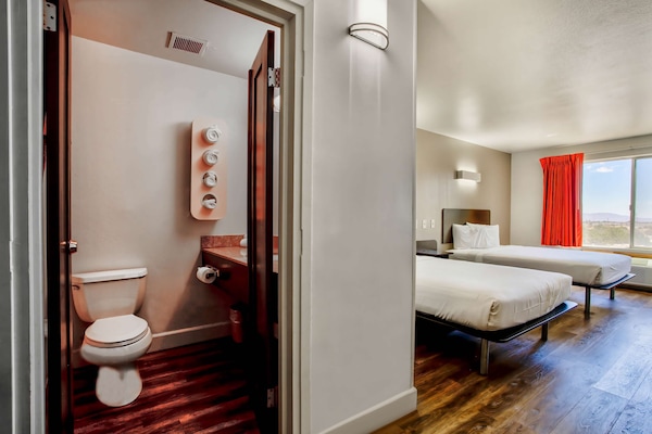 Desk, free WiFi, bed sheets
