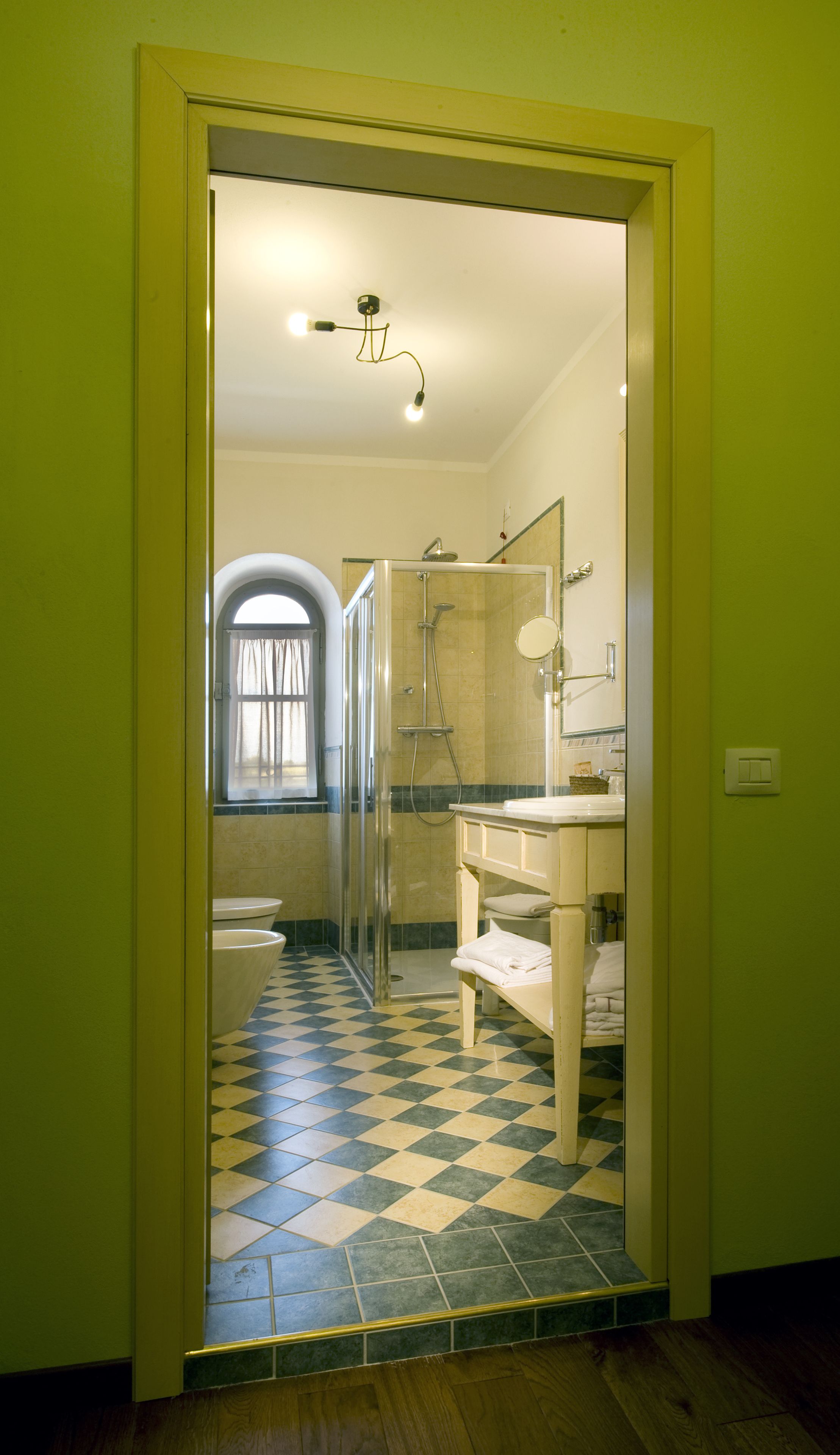 shower, free toiletries, hair dryer, bathrobes