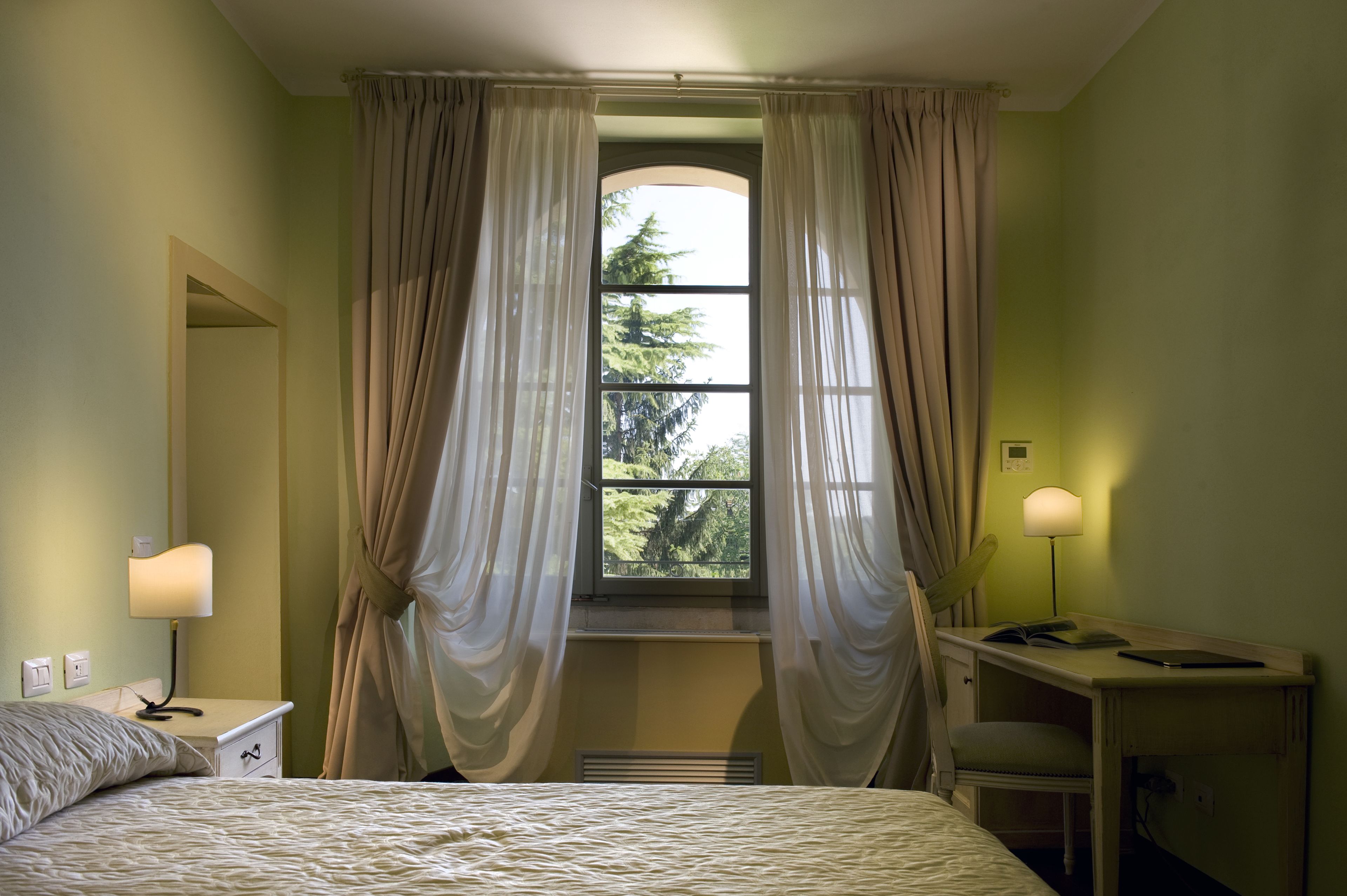classic double or twin room | 1 bedroom, minibar, in-room safe, individually decorated