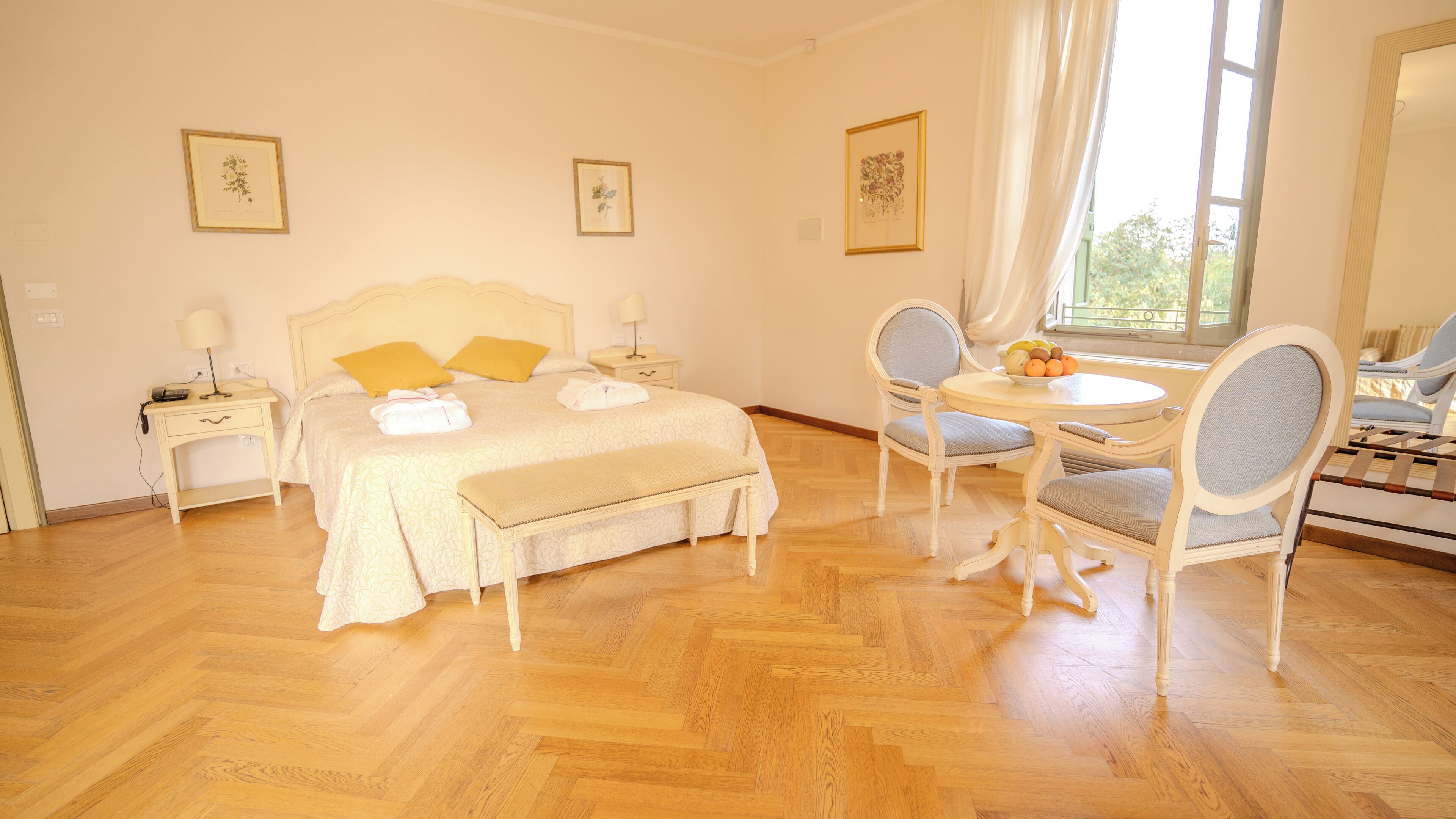 1 bedroom, minibar, in-room safe, individually decorated