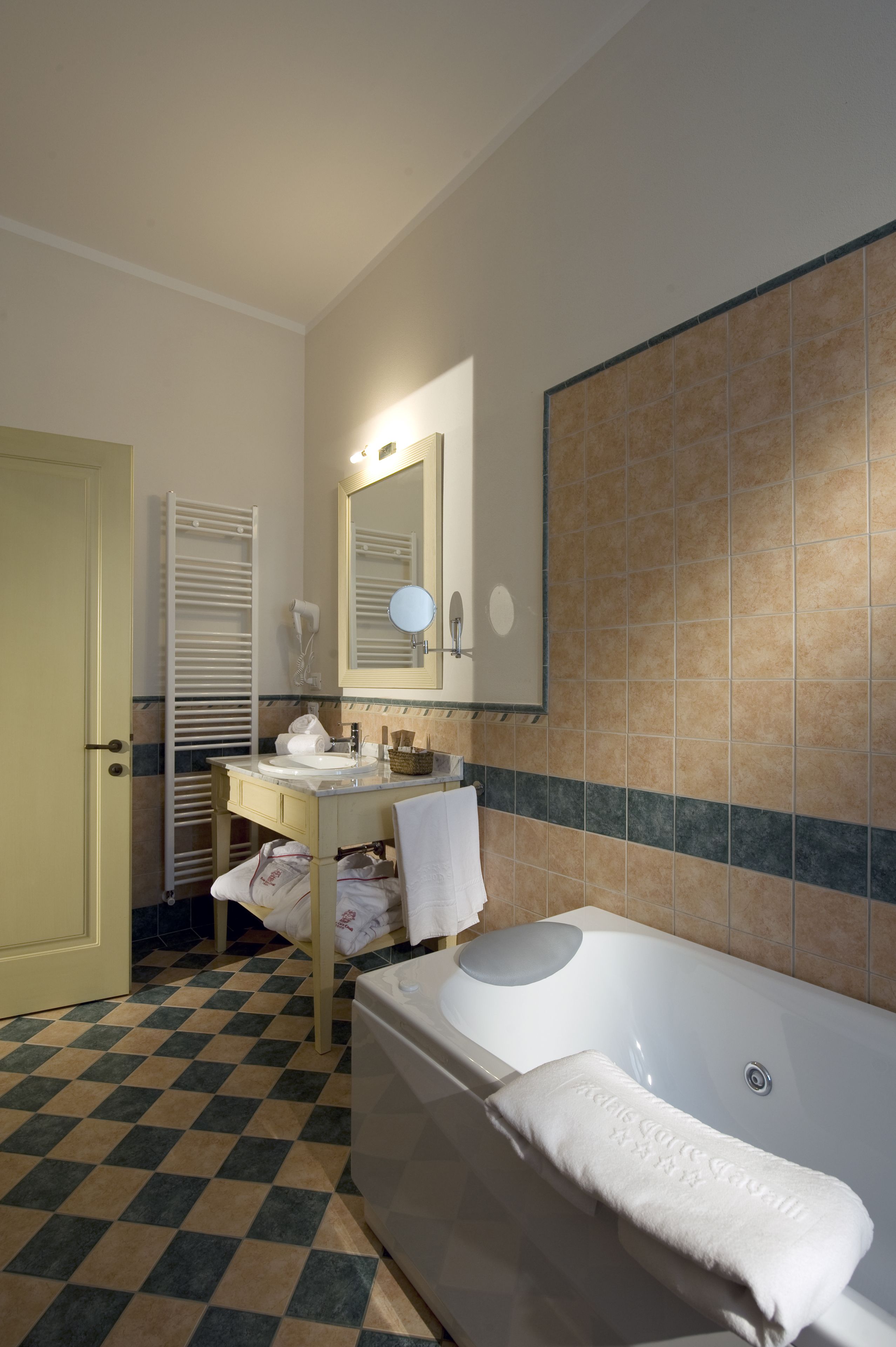 shower, free toiletries, hair dryer, bathrobes