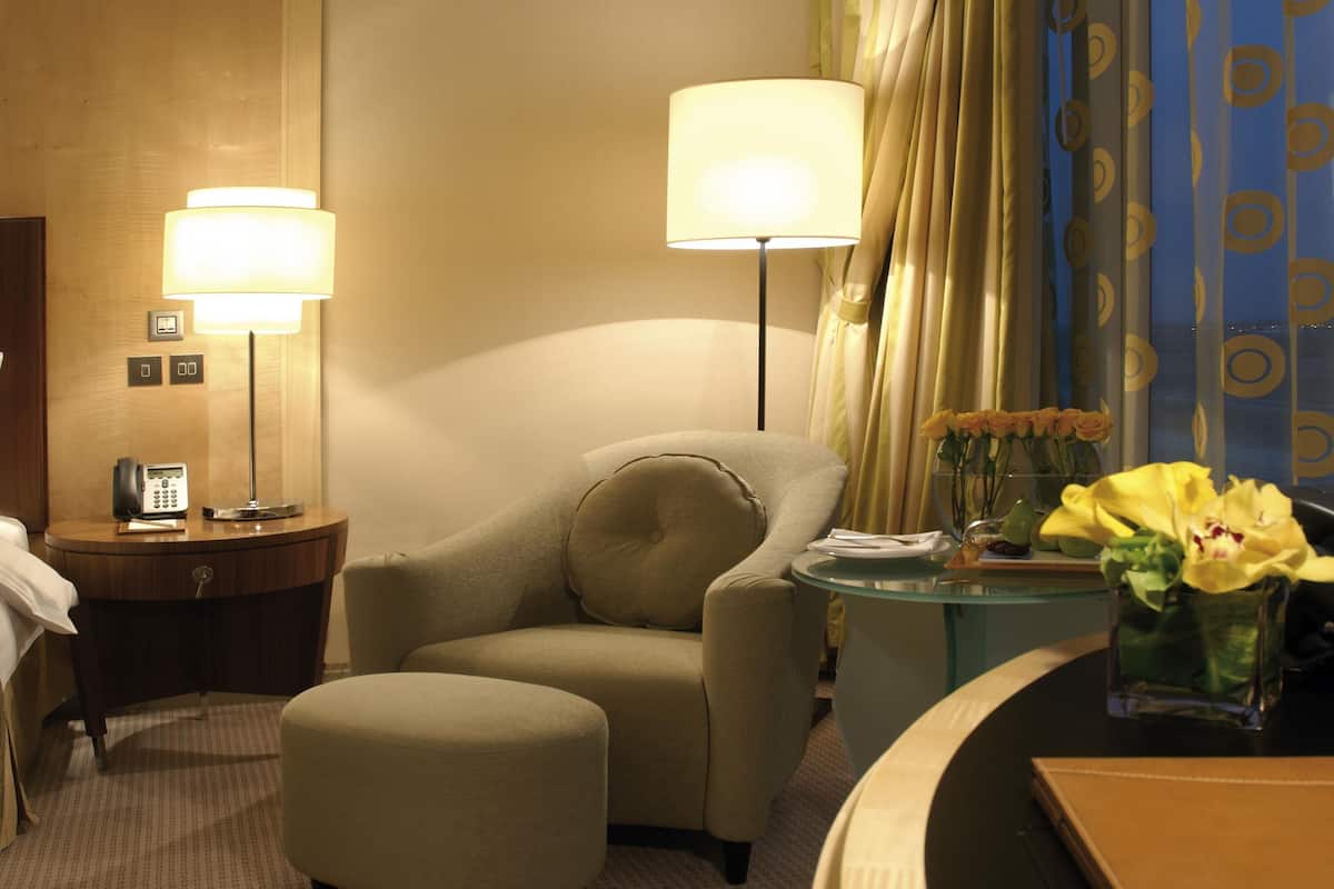 1 slaapkamer, luxe beddengoed, een minibar, een kluis op de kamer