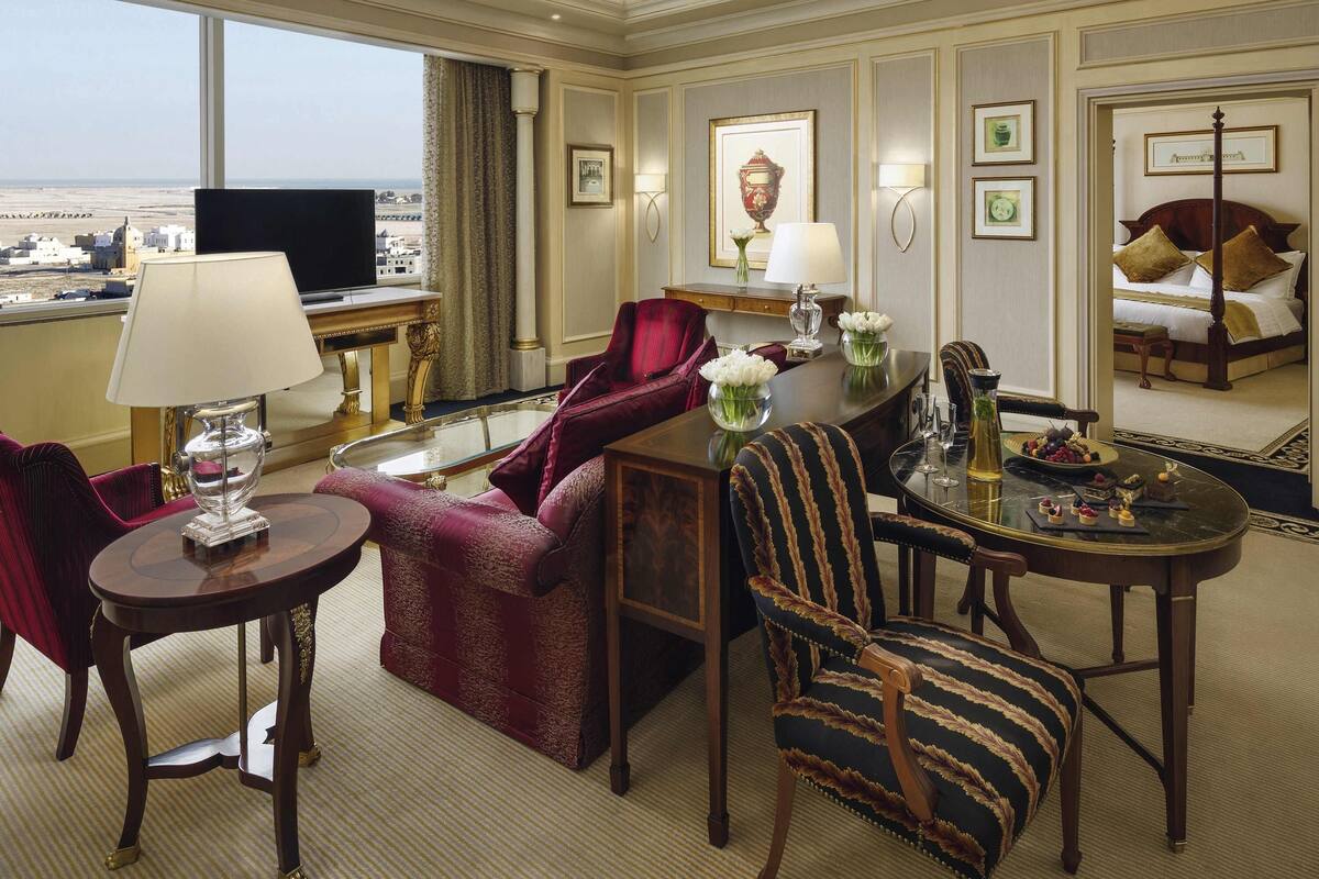 Ropa de cama de alta calidad y minibar 