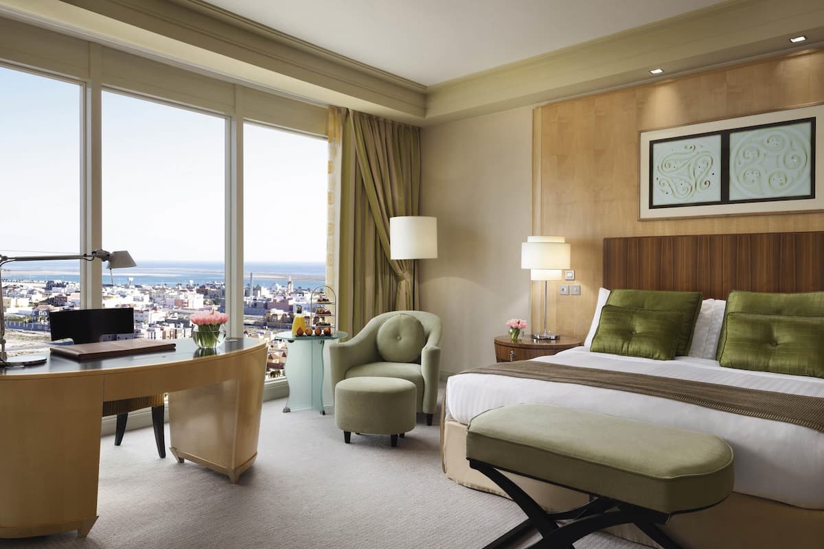 1 slaapkamer, luxe beddengoed, een minibar, een kluis op de kamer