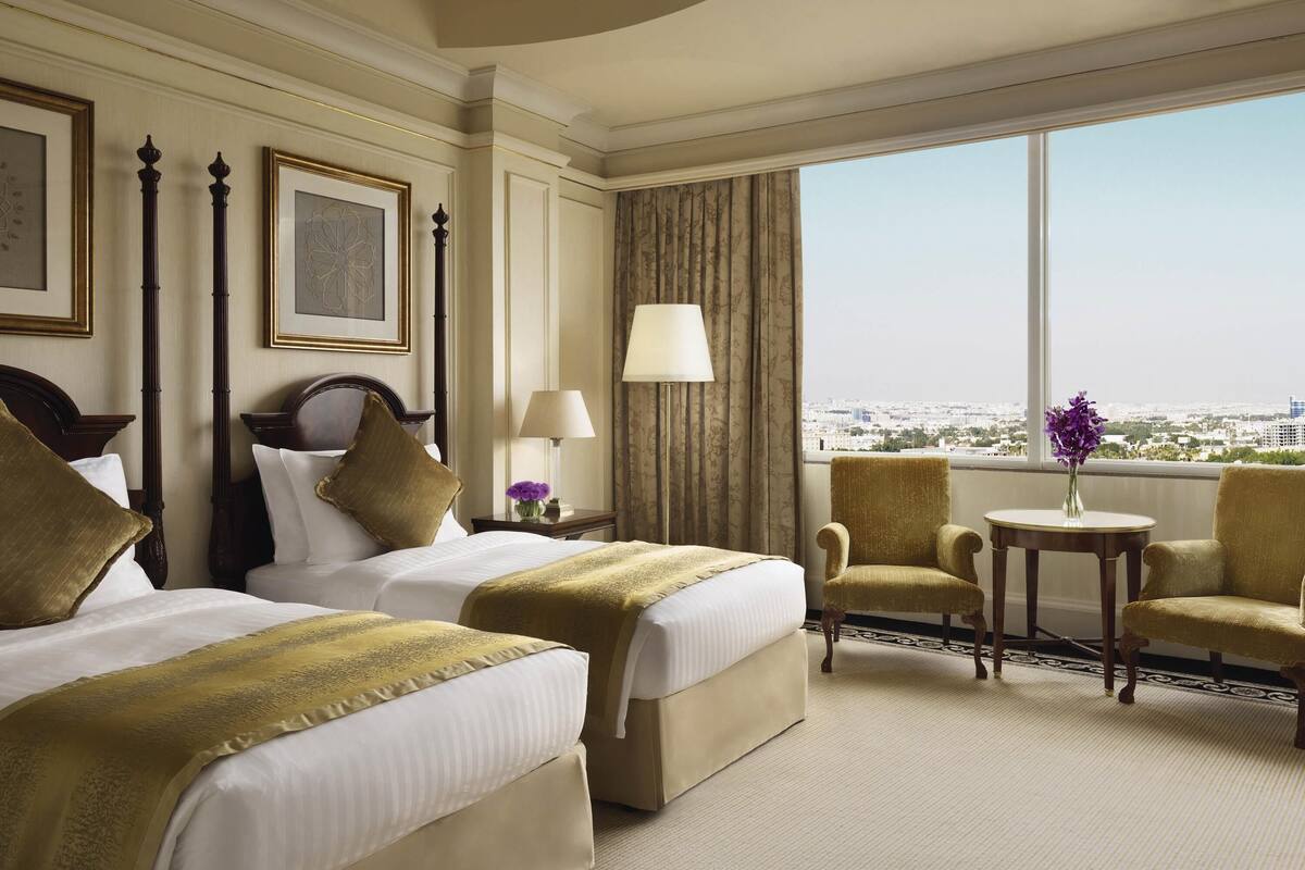 Premium bedding, minibar, in-room safe, desk