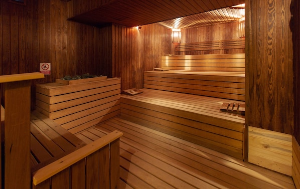 Sauna, hot springs, beach massages, massages