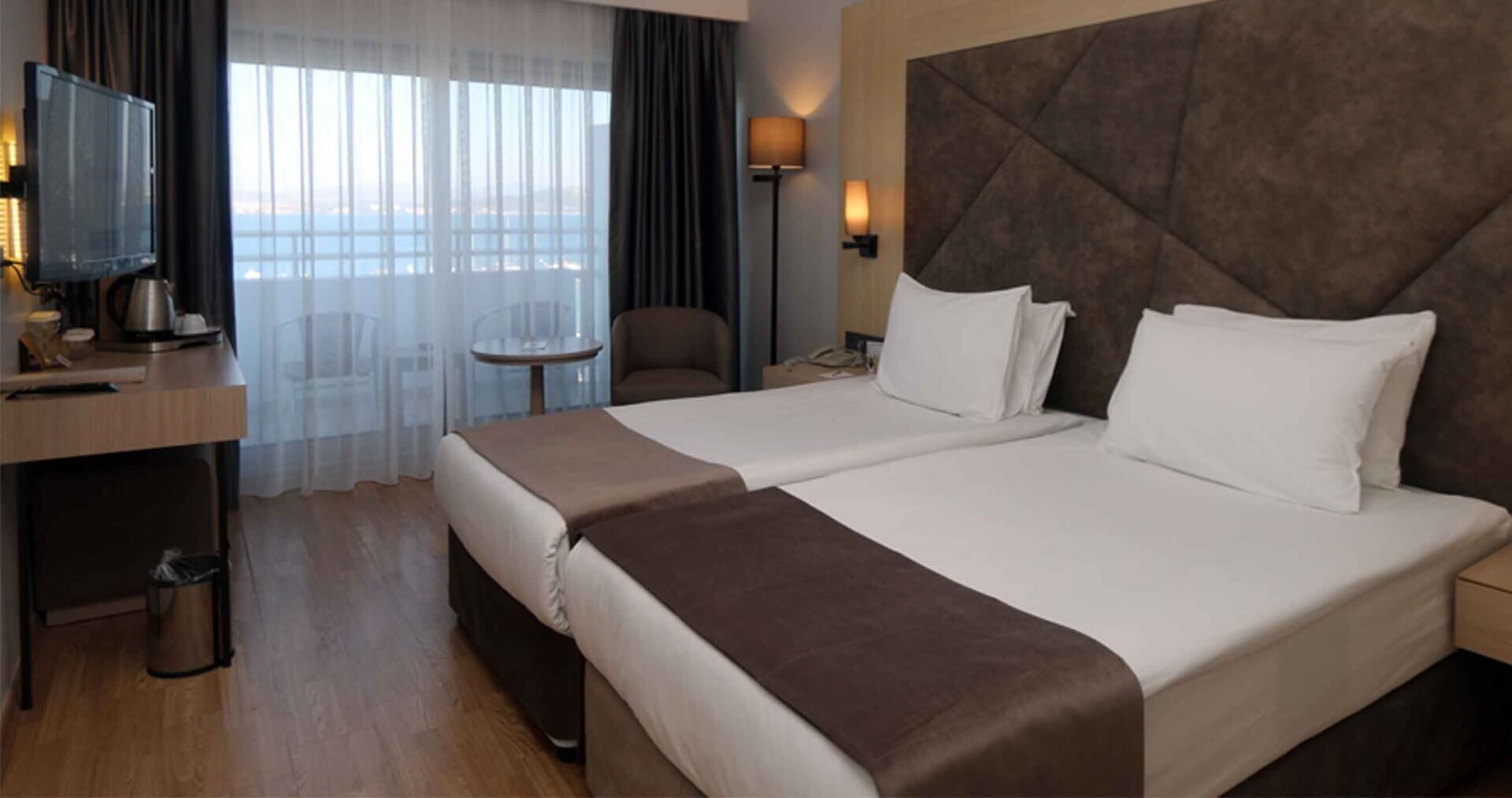 Minibar, in-room safe, desk, iron/ironing board (on request)