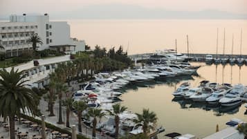 Marina/club náutico